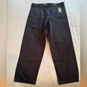 NWT Volcom Black Frickin Skate Straight Leg Casual Skater Men's Chino Pants